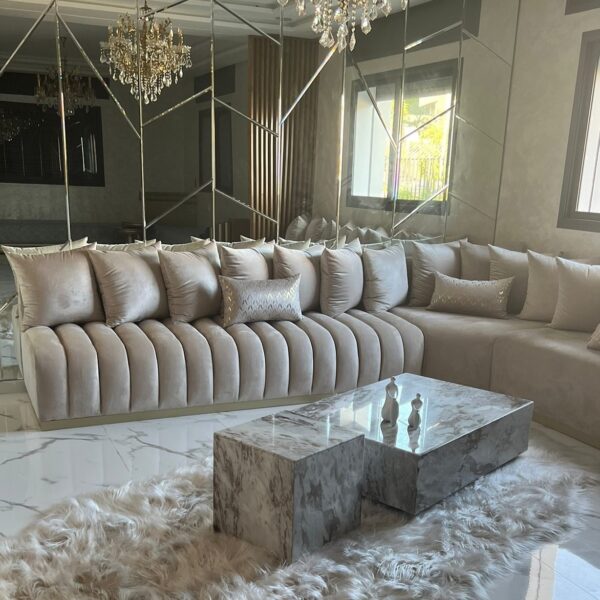 ‘Arabiscato’ Table Sets